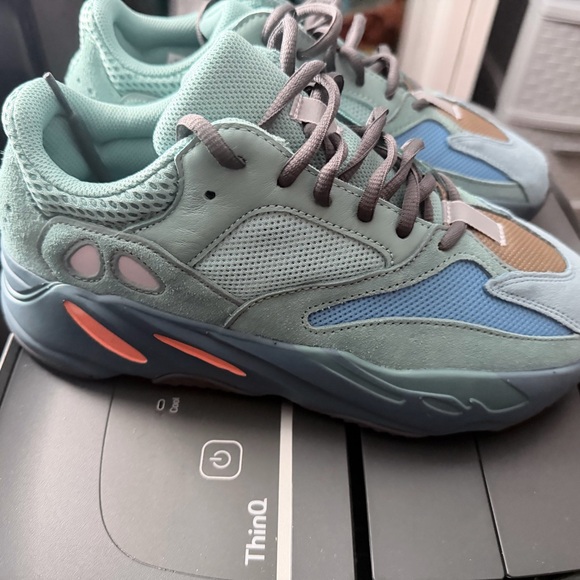 Yeezy 700 Faded Azure
